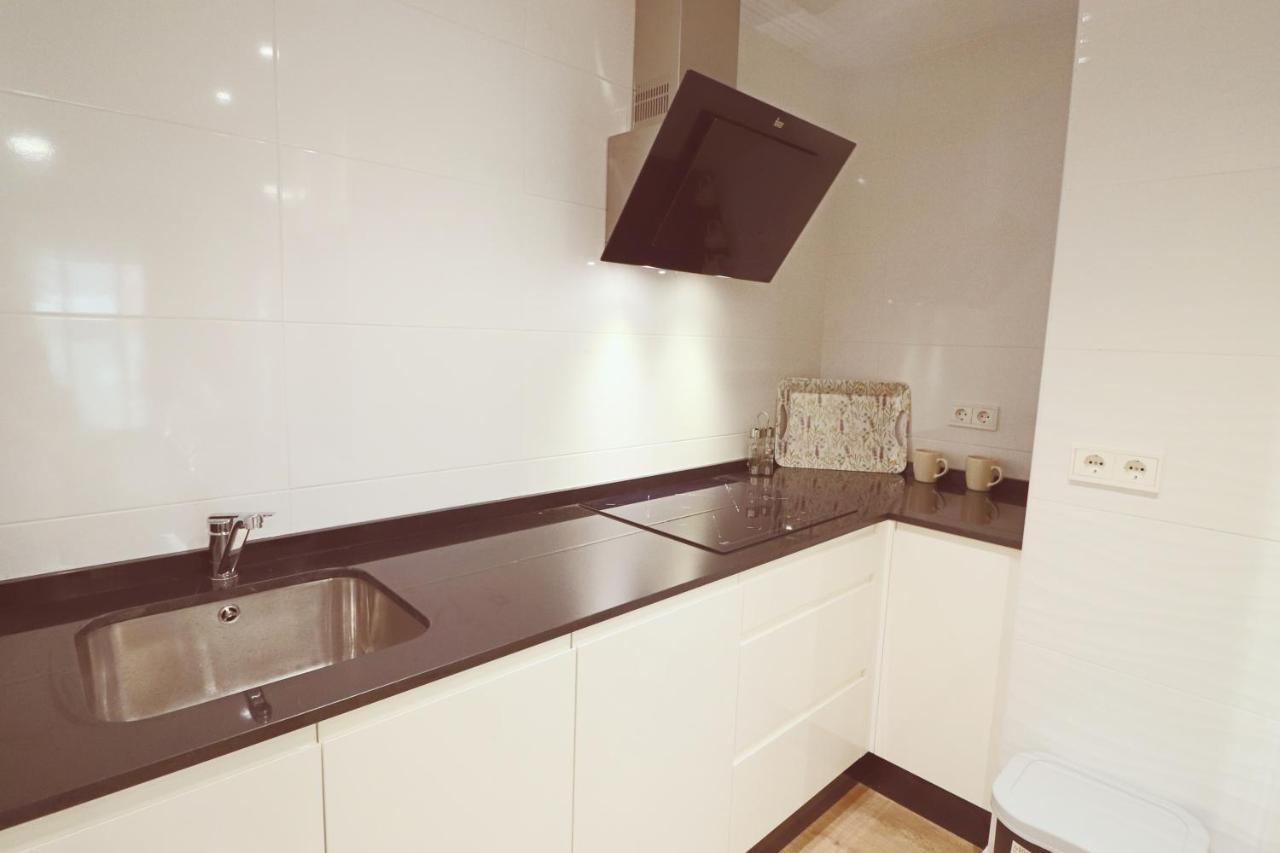 Poeta 2 Bedroom Apartment Fuengirola Bagian luar foto