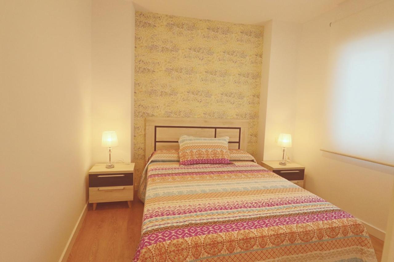 Poeta 2 Bedroom Apartment Fuengirola Bagian luar foto